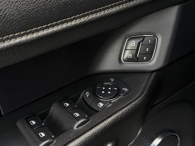 Used 2019 Ford Expedition Limited w/ Equipment Group 301A RWD image 28