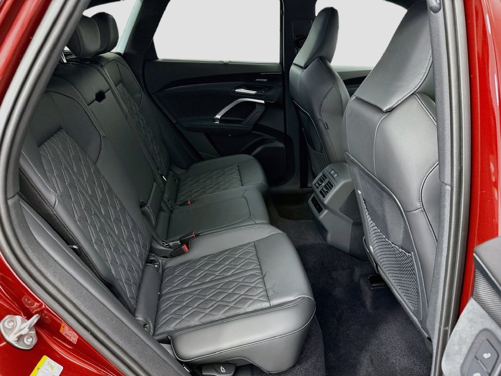 New 2026 Audi SQ5 Premium Plus AWD/4WD image 21