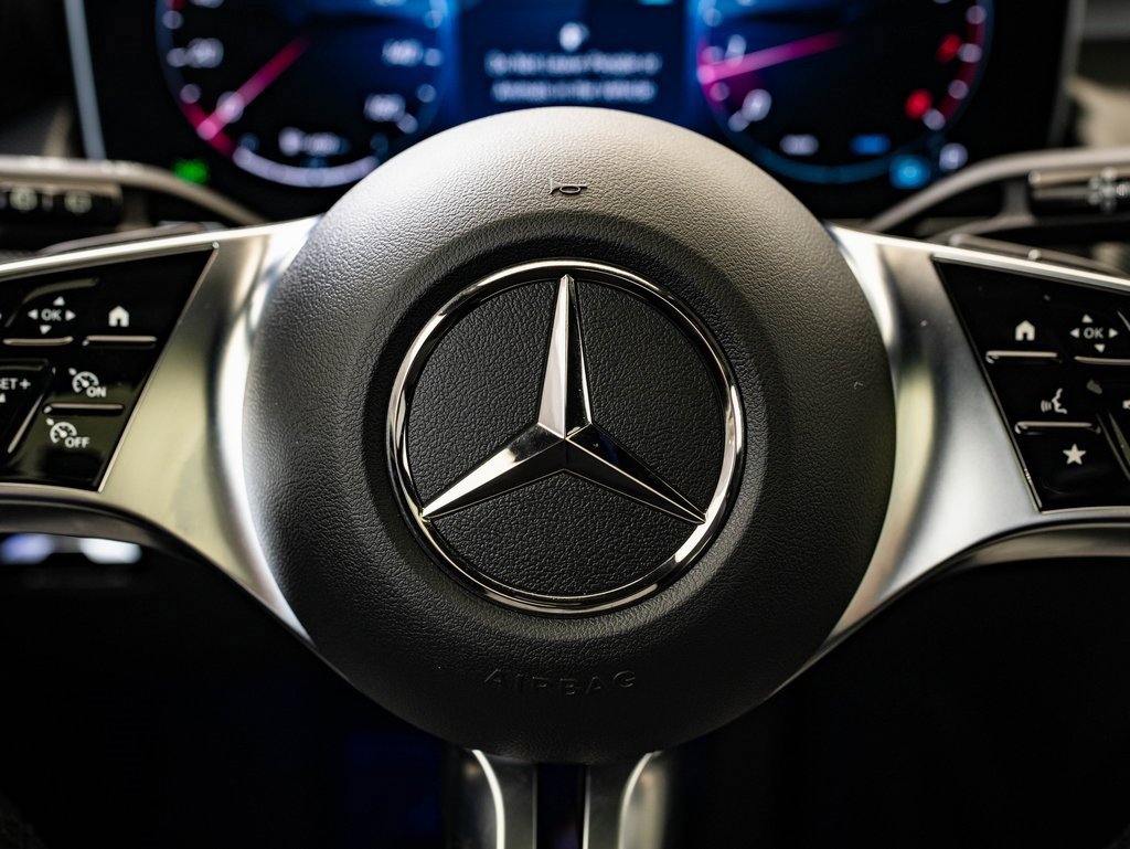 Certified 2025 Mercedes-Benz GLC 300 GLC 300 image 29