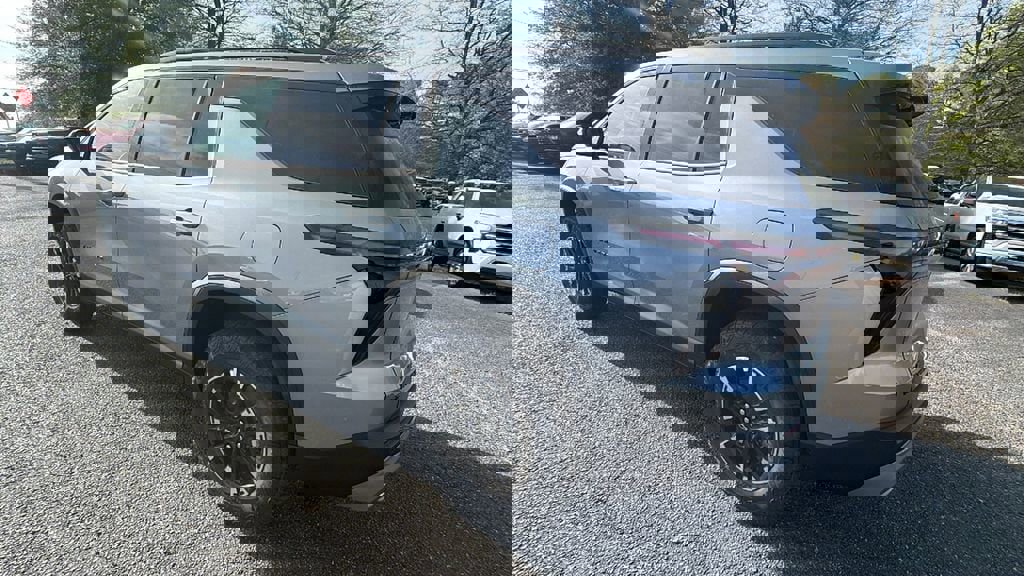 New 2026 Chevrolet Traverse Z71 image 7