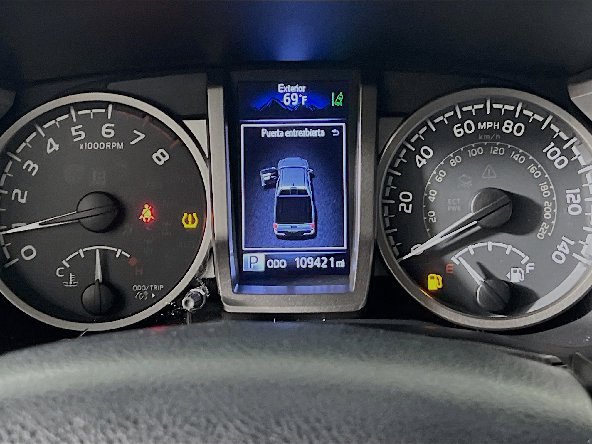 Used 2019 Toyota Tacoma SR5 RWD image 22