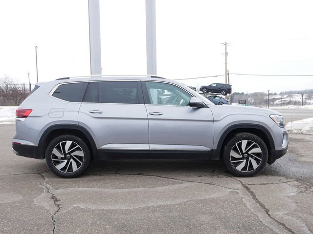 Certified 2025 Volkswagen Atlas SEL image 8