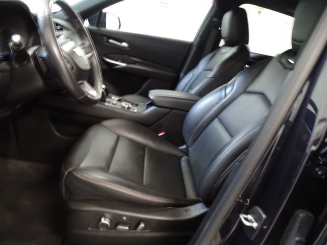 Certified 2023 Cadillac XT4 Sport image 2