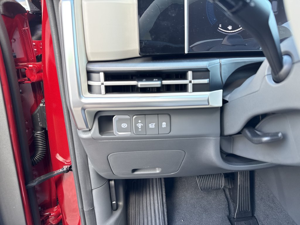 New 2027 Hyundai Santa Fe SEL FWD image 19
