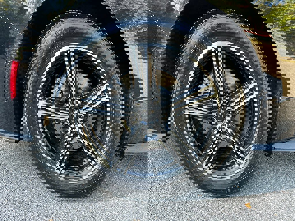 Used 2024 Ford Mustang Premium image 28