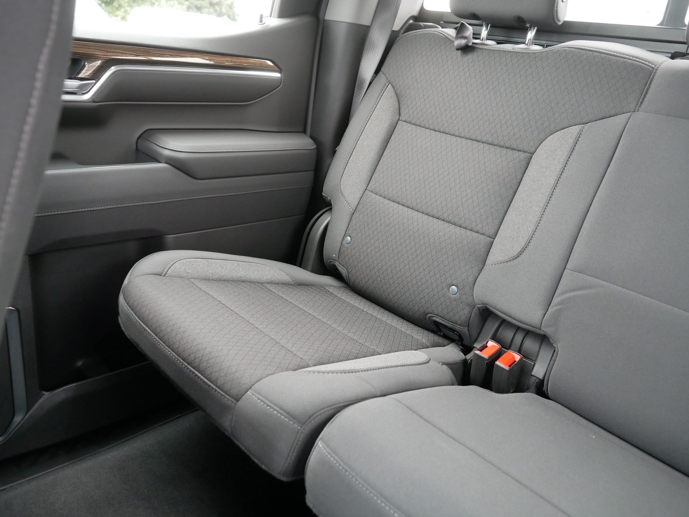 Certified 2026 Chevrolet Silverado 1500 LT AWD/4WD image 12