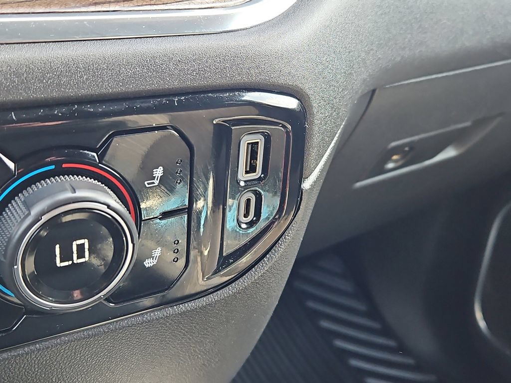 Certified 2023 Chevrolet Silverado 1500 LT AWD/4WD image 18