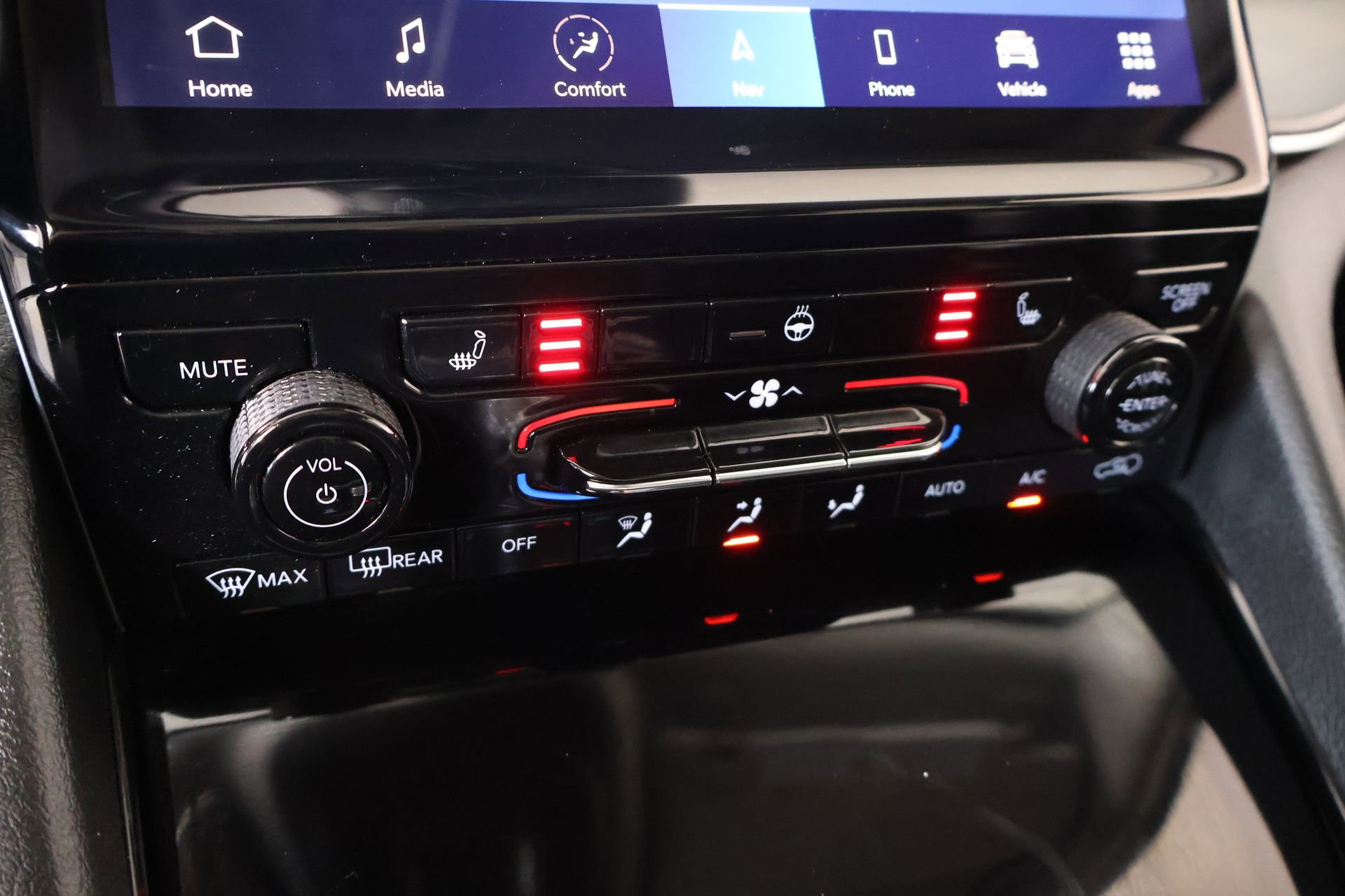 Used 2021 Jeep Grand Cherokee L Limited image 8