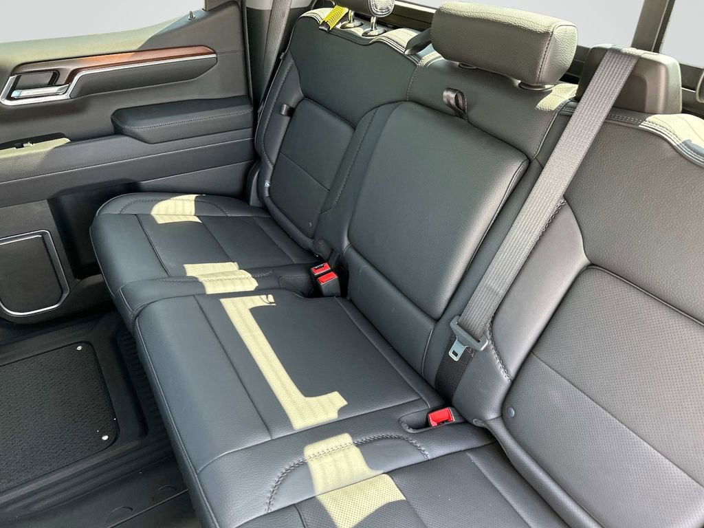 New 2025 GMC Sierra 1500 Denali w/ Technology Package image 12