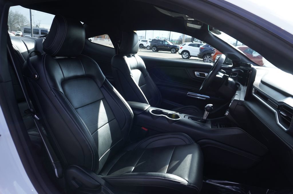 Used 2024 Ford Mustang Premium image 27