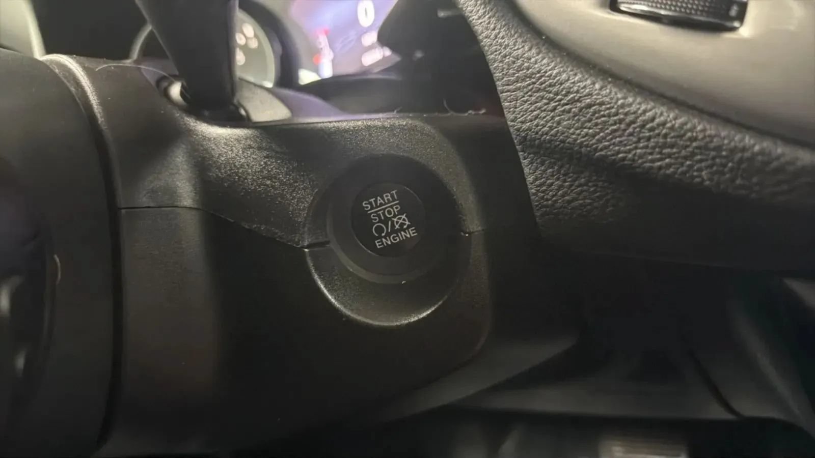 Used 2018 Jeep Compass Latitude w/ Popular Equipment Group AWD/4WD image 14