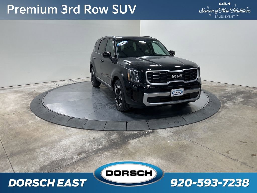 New 2025 Kia Telluride S image 3