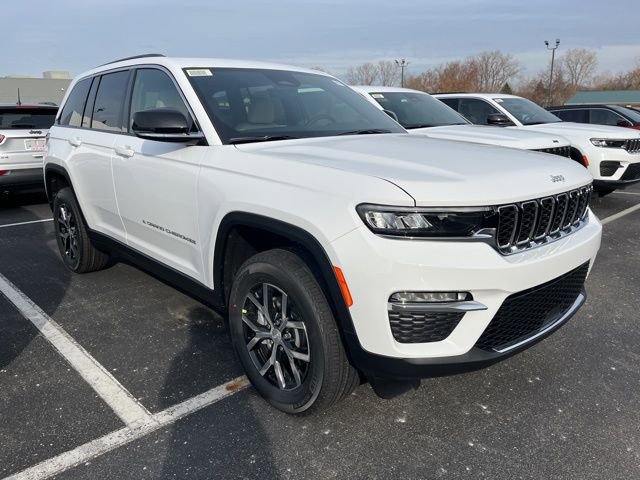 New 2025 Jeep Grand Cherokee Limited image 3