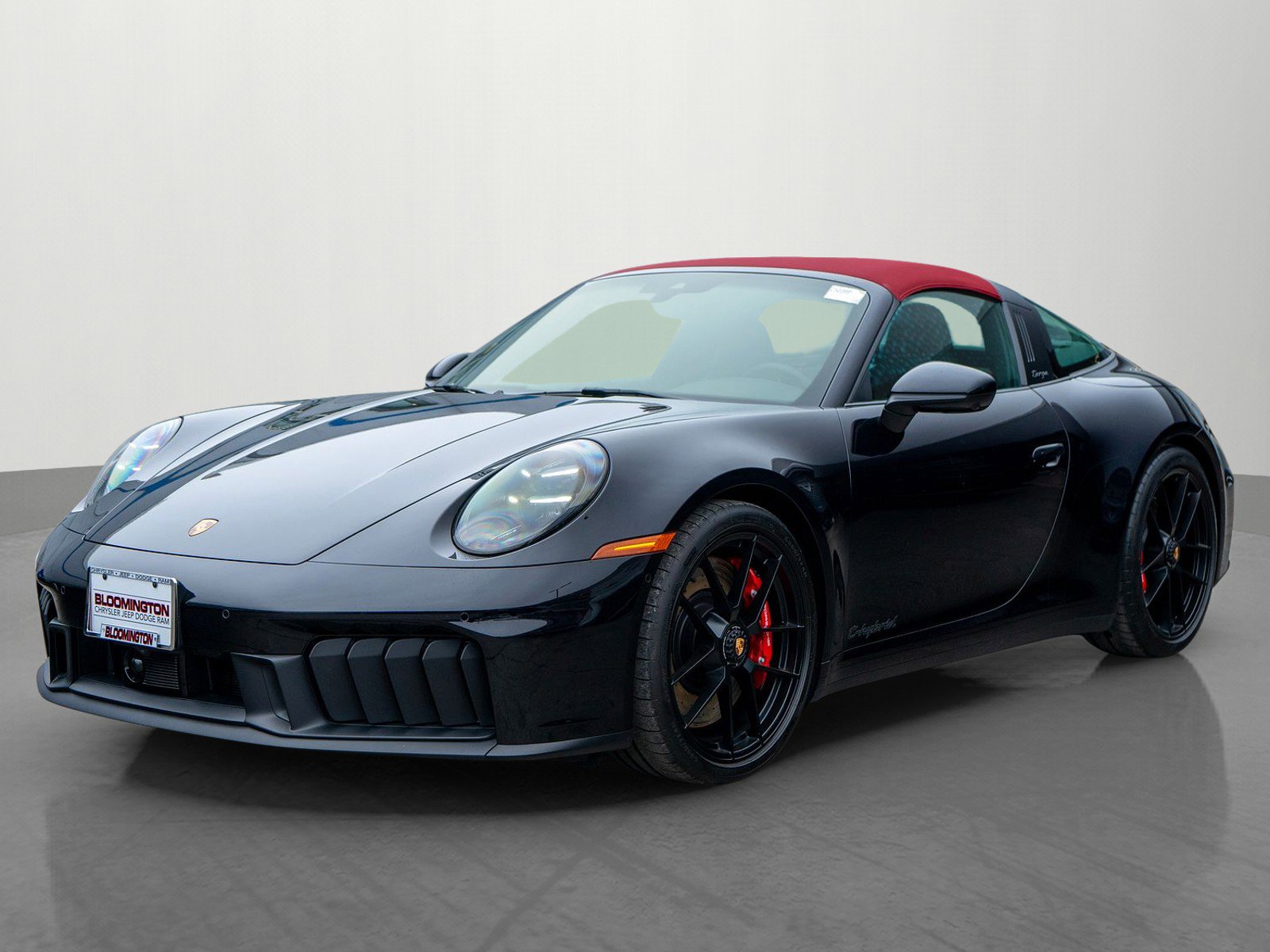 Used 2025 Porsche 911 Targa 4 GTS image 3