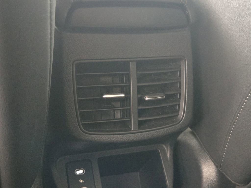 Used 2025 Kia Seltos S image 27