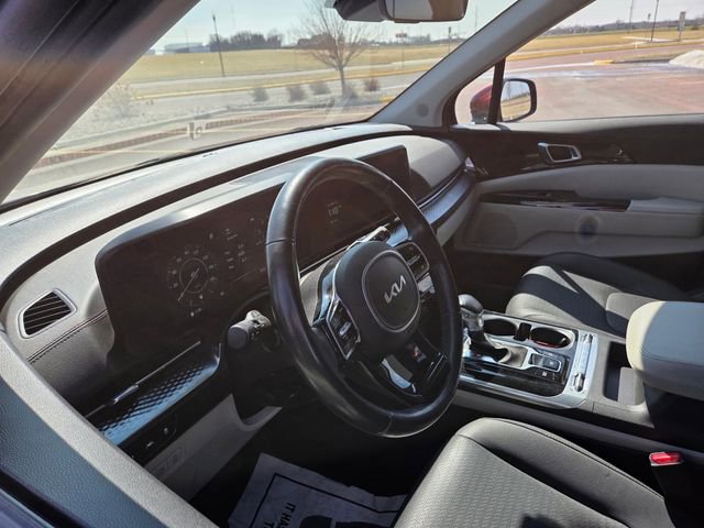 Used 2024 Kia Carnival SX Prestige FWD image 12