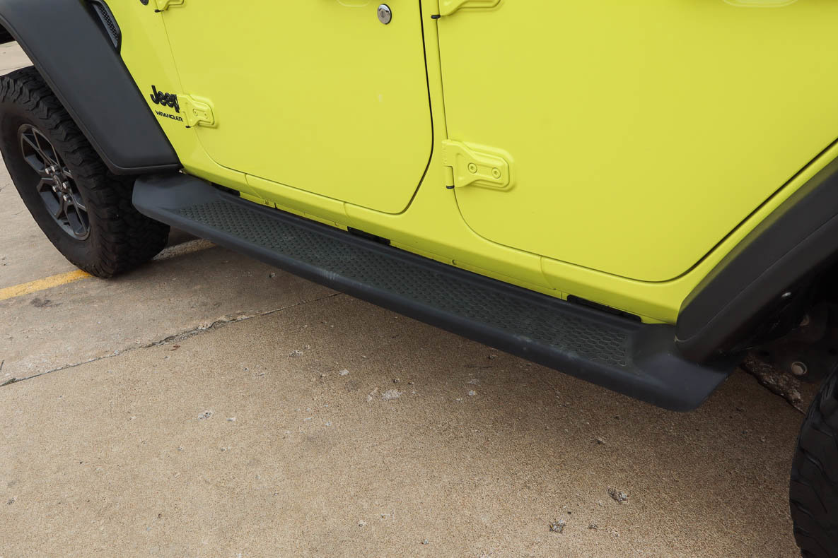 Used 2024 Jeep Wrangler Willys AWD/4WD image 15