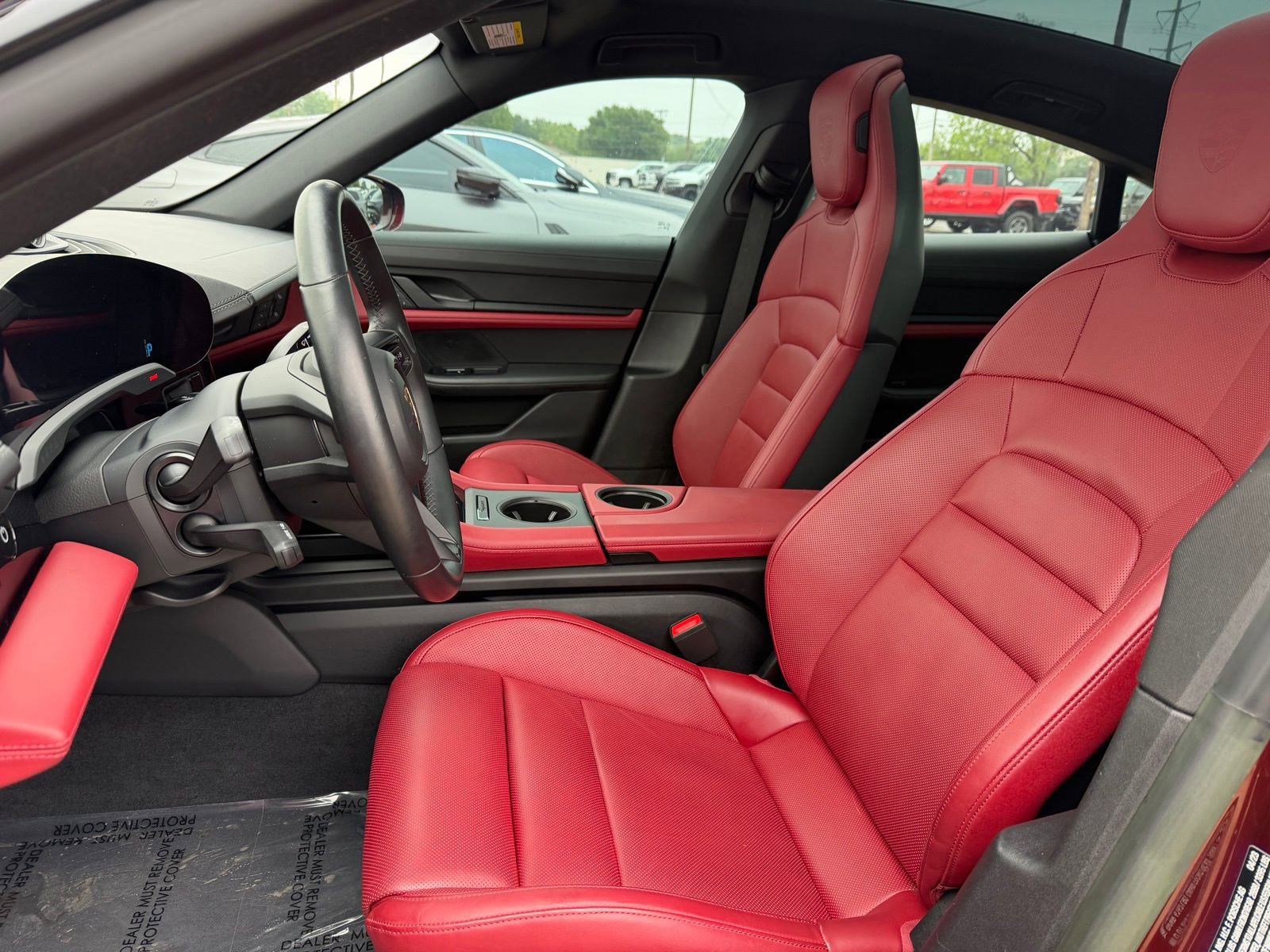 Used 2023 Porsche Taycan image 20