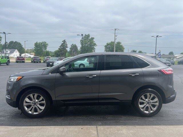Used 2022 Ford Edge Titanium image 19