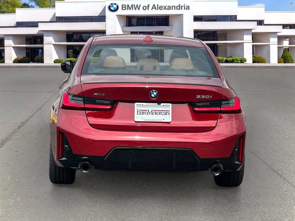 New 2026 BMW 330i xDrive Sedan w/ M Sport Package AWD/4WD image 6