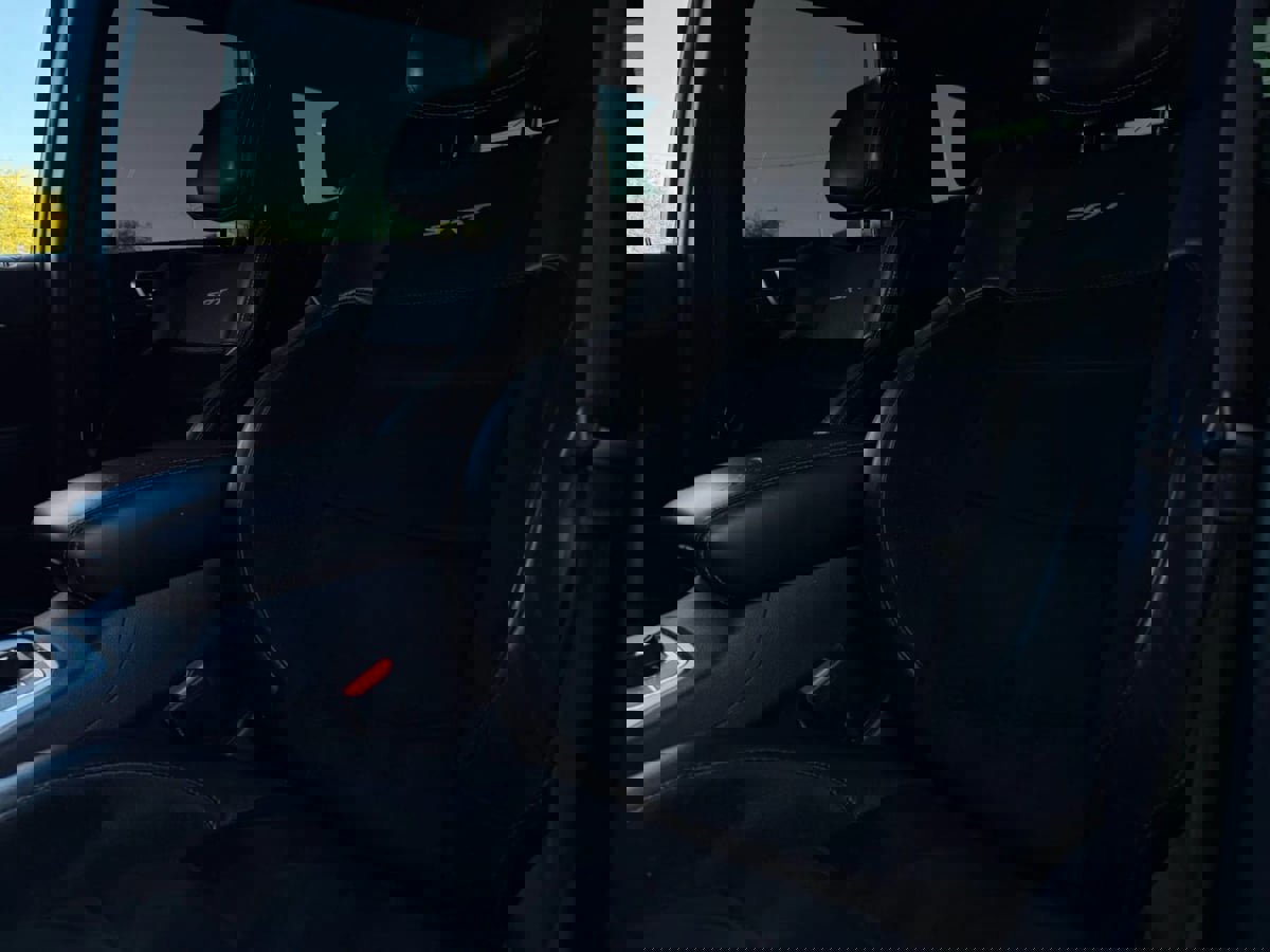 Used 2015 Jeep Grand Cherokee SRT w/ Trailer Tow Group IV image 42