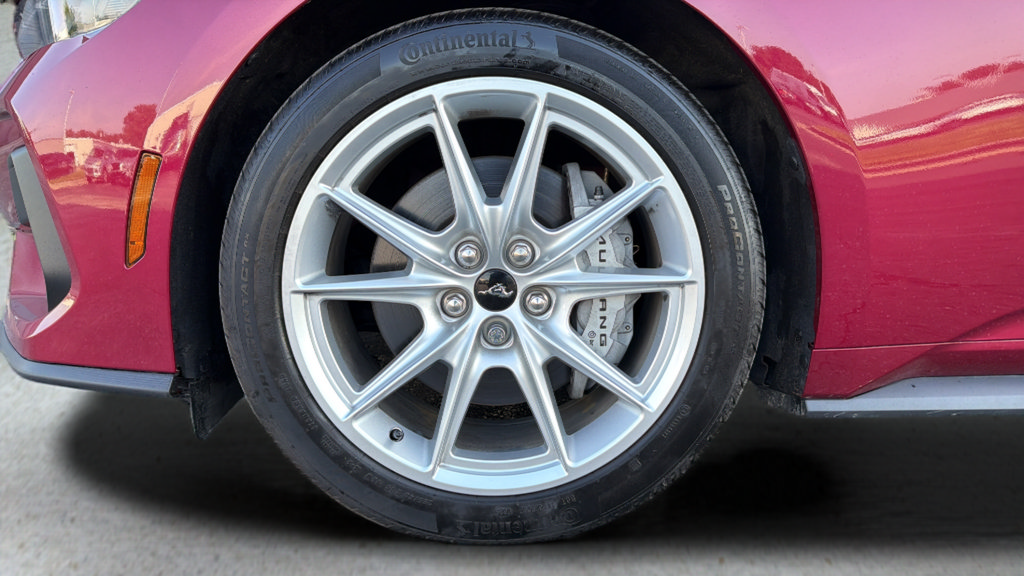 Used 2025 Ford Mustang GT Premium RWD image 19