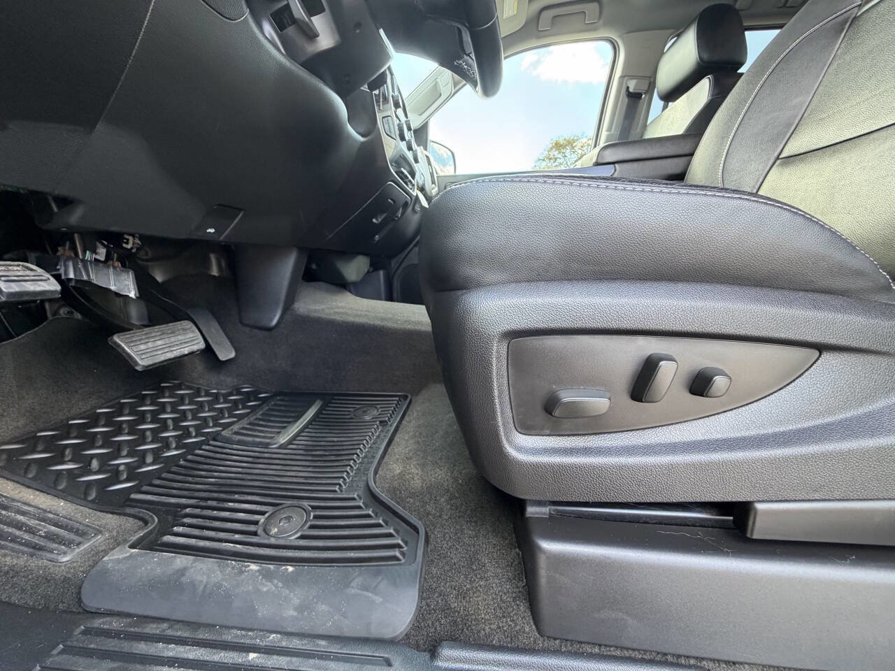 Used 2016 Chevrolet Silverado 1500 LT w/ All Star Edition image 11