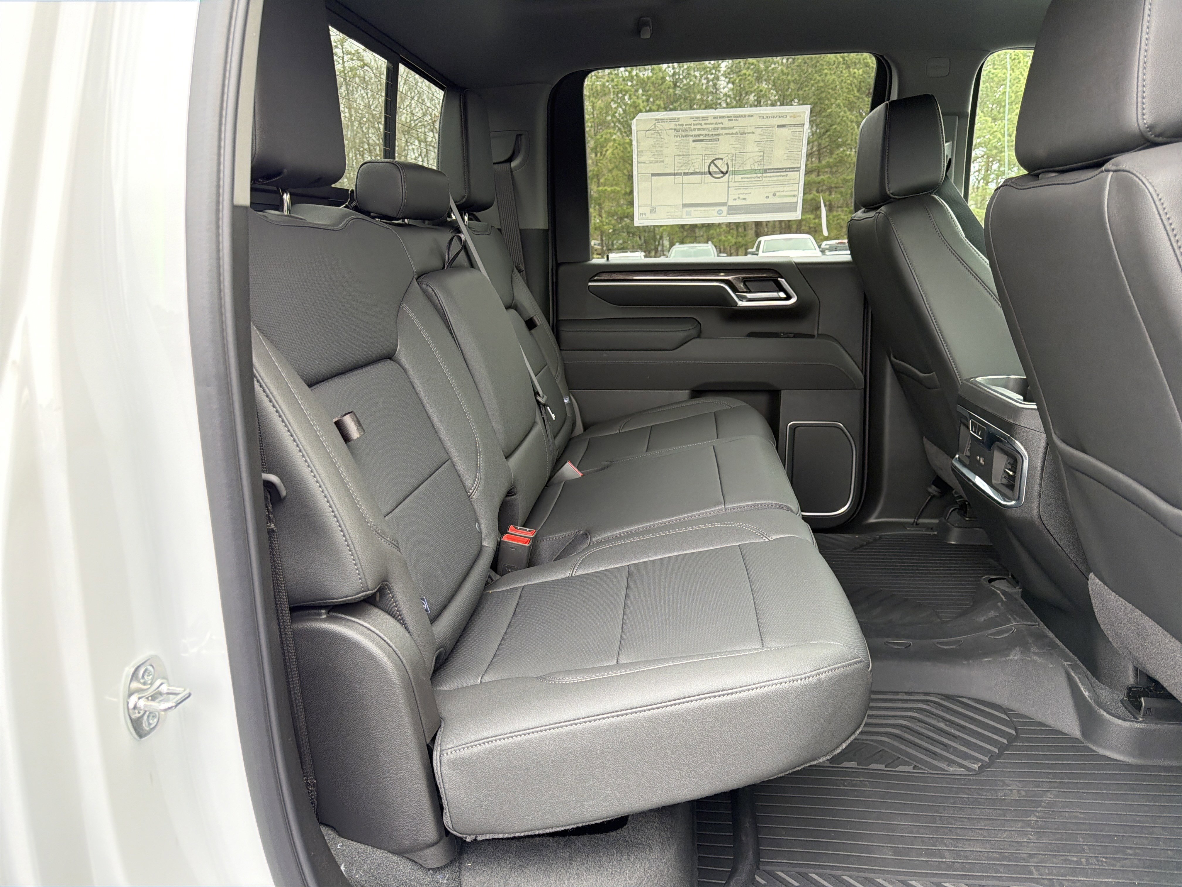 New 2026 Chevrolet Silverado 2500 LTZ w/ LTZ Convenience Package image 15