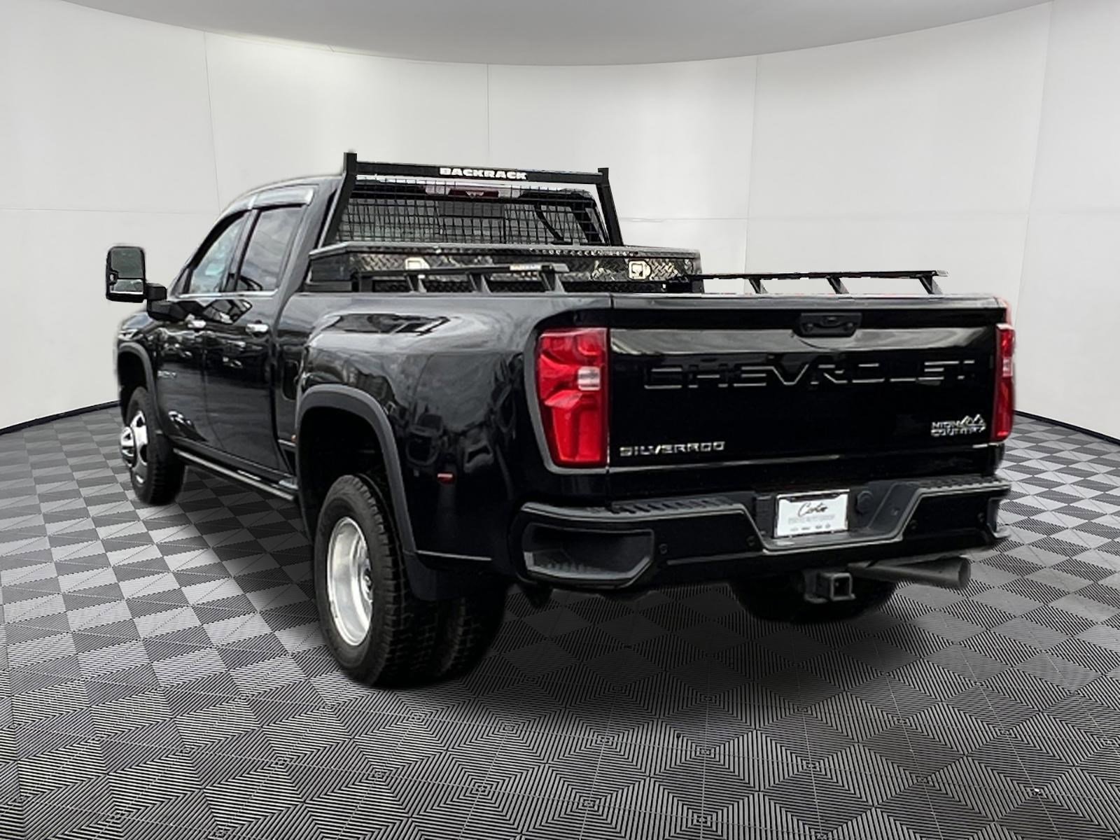 Used 2023 Chevrolet Silverado 3500 High Country AWD/4WD image 4