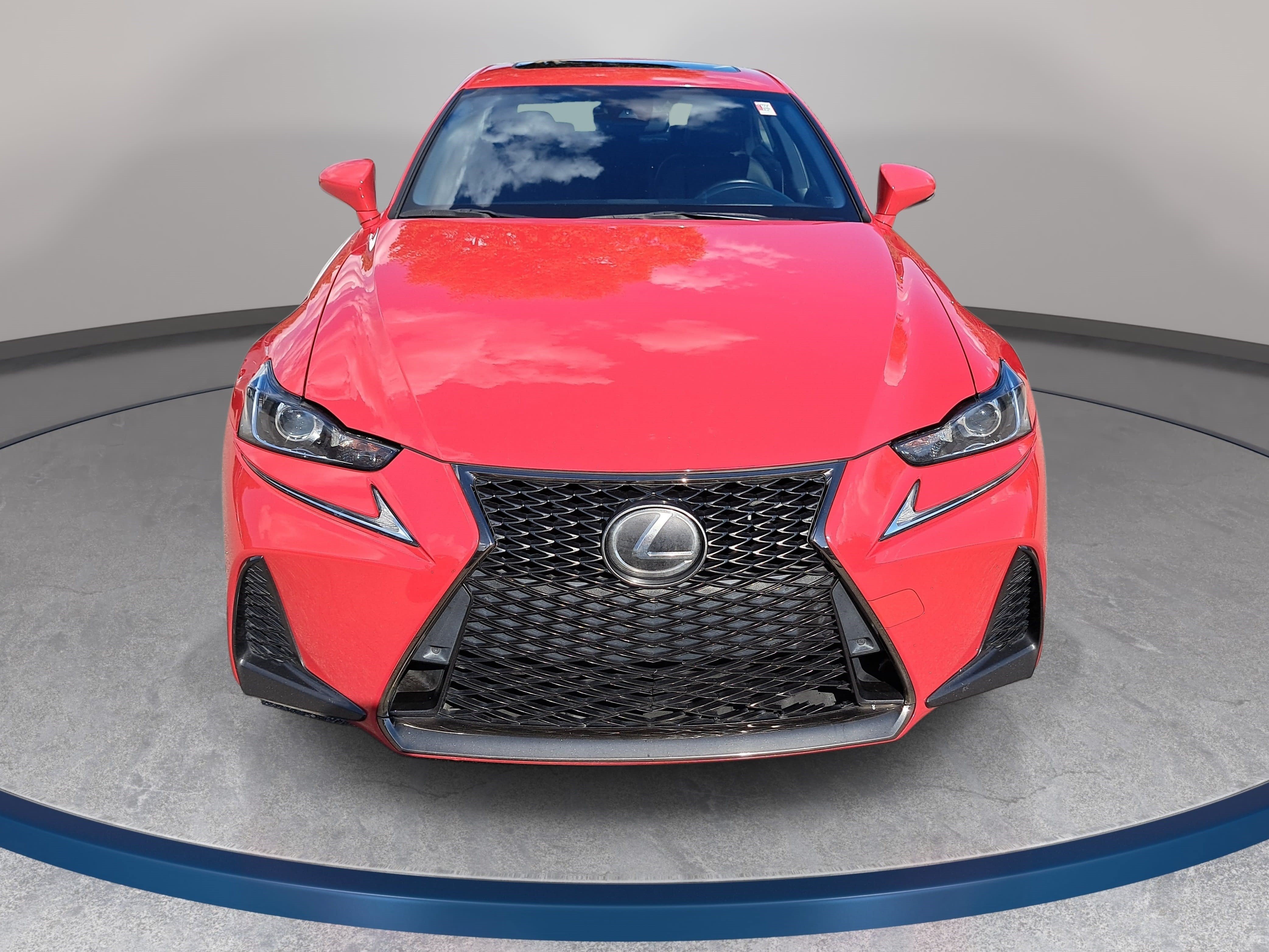Used 2018 Lexus IS 350 F Sport RWD image 2
