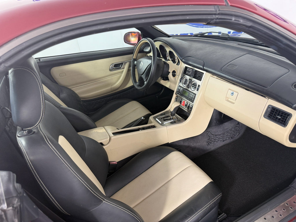 Used 2001 Mercedes-Benz SLK 230 Kompressor image 17