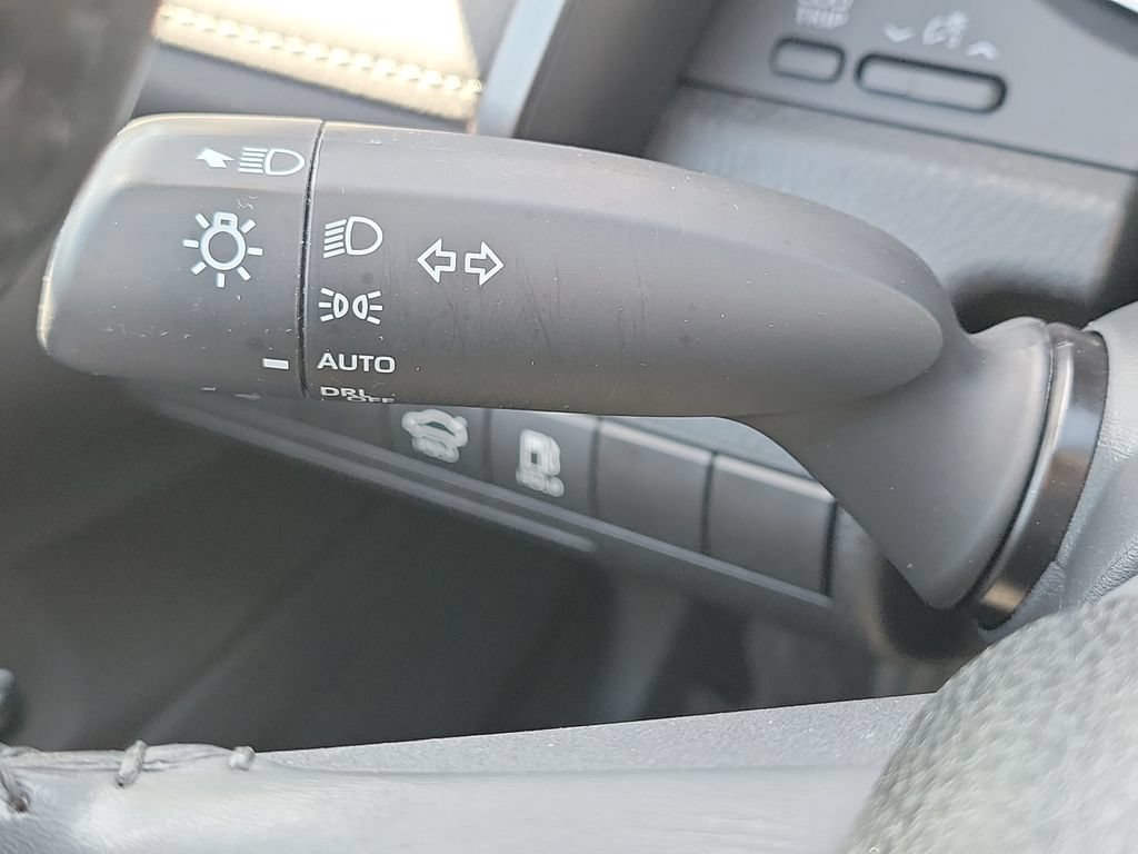Certified 2023 Toyota Camry XLE FWD image 11