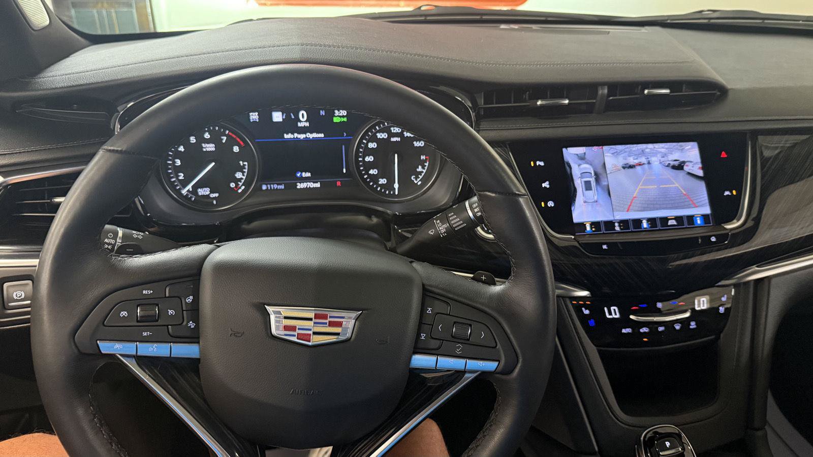 Used 2022 Cadillac XT6 Premium Luxury w/ Technology Package AWD/4WD image 37