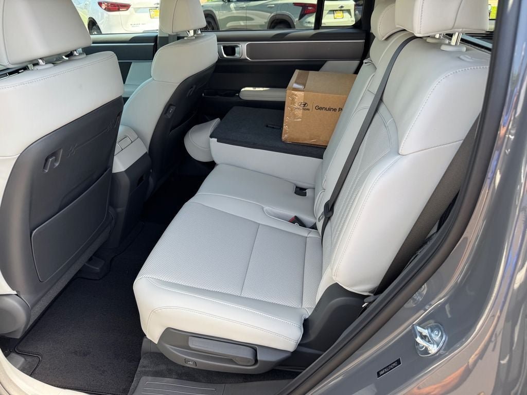 New 2026 Hyundai Santa Fe SEL FWD image 13