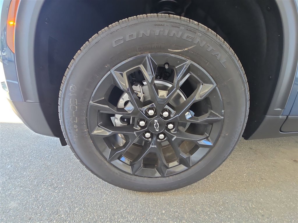 New 2026 Chevrolet Traverse LT w/ Midnight/Sport Edition image 32