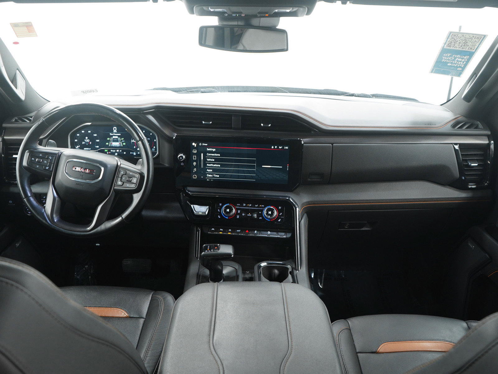 Used 2023 GMC Sierra 1500 AT4 image 14