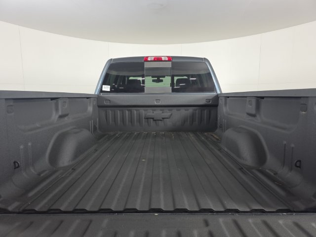 Used 2018 Chevrolet Silverado 1500 LT w/ All Star Edition AWD/4WD image 13