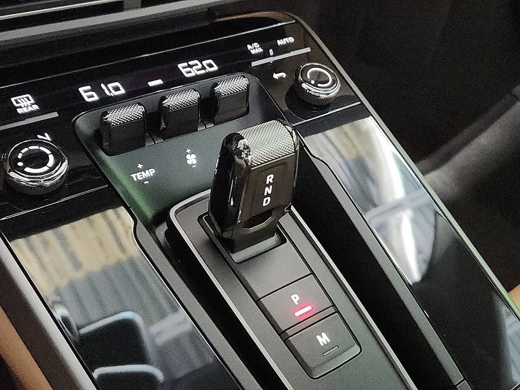 Certified 2024 Porsche 911 Carrera 4S AWD/4WD image 14