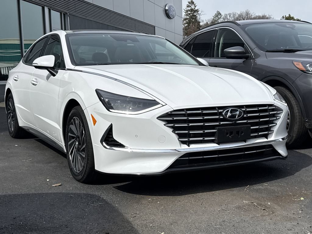 Used 2023 Hyundai Sonata Limited w/ Cargo Package