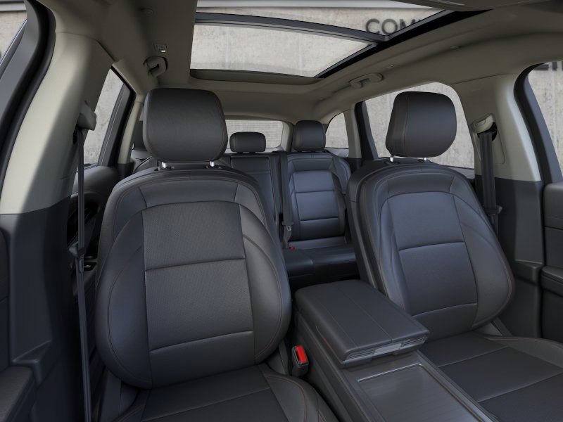 New 2026 Lincoln Nautilus Premier w/ Equipment Group 102A AWD/4WD image 10