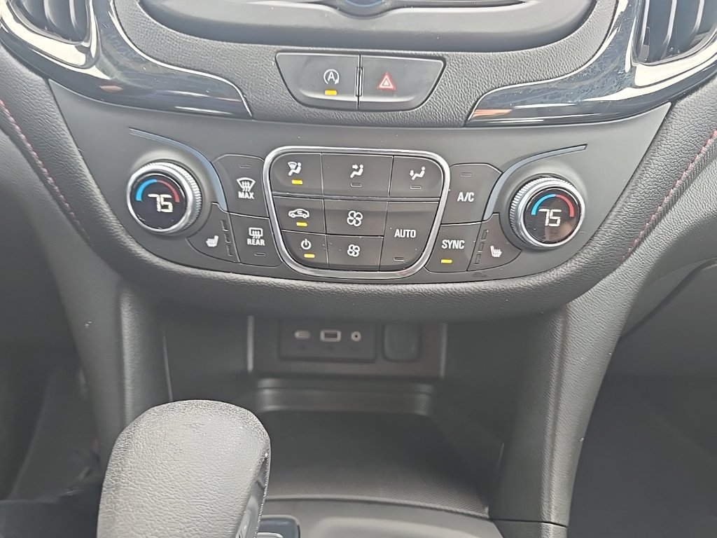 Used 2022 Chevrolet Equinox RS AWD/4WD image 21