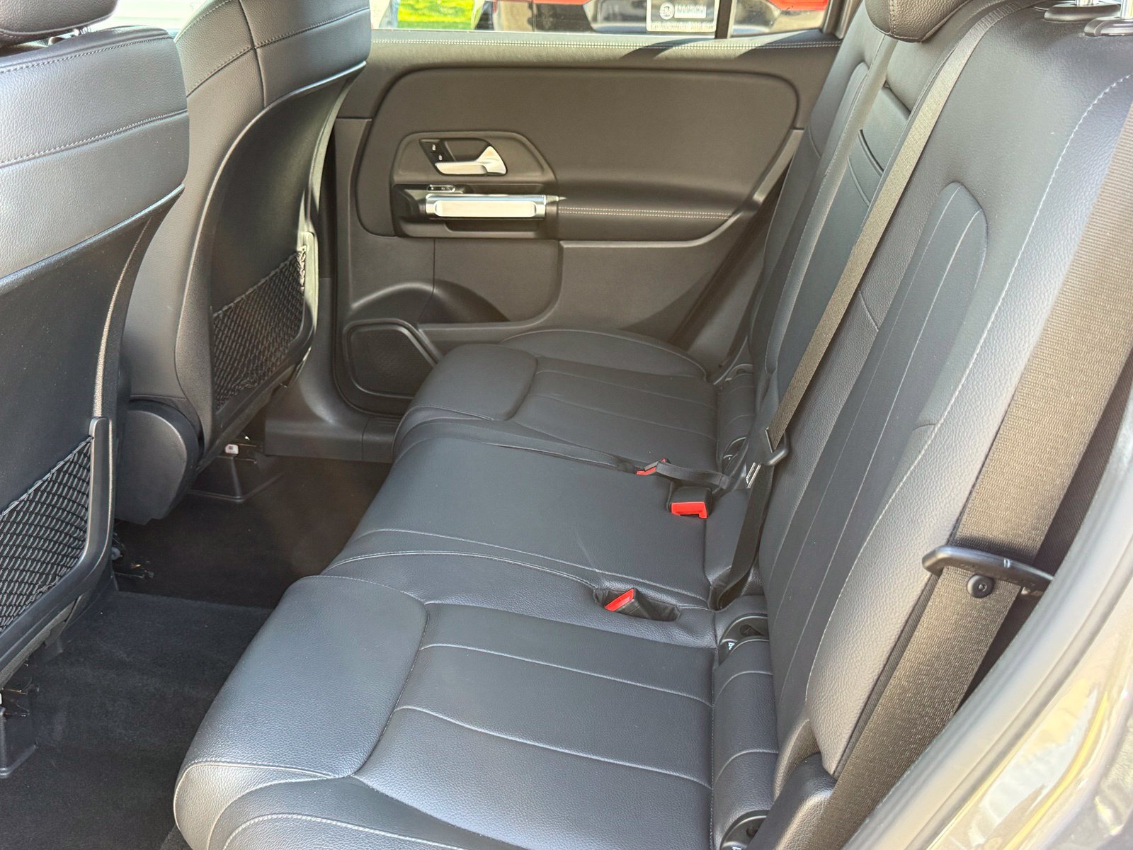 Used 2021 Mercedes-Benz GLB 250 image 38