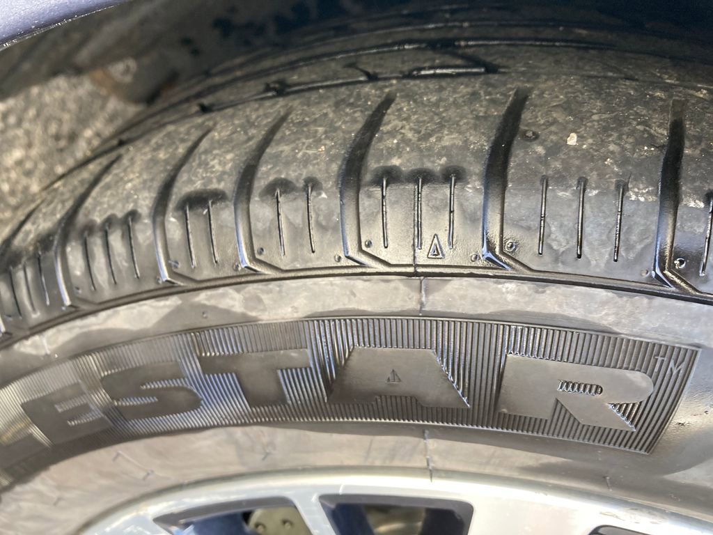 Used 2018 Subaru Legacy 2.5i Premium w/ Eyesight & BSD & Rcta & HBA image 32