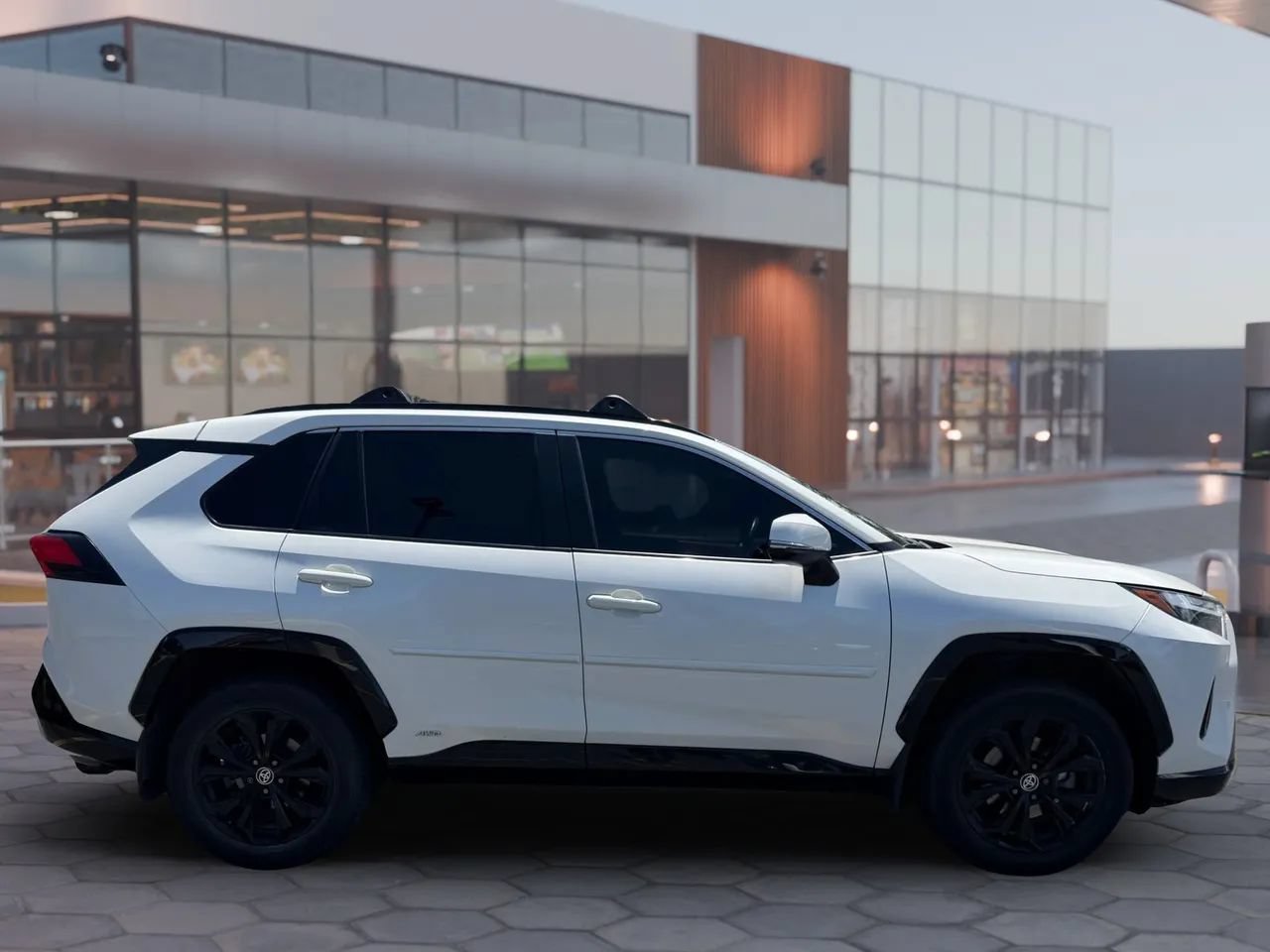Used 2022 Toyota RAV4 SE w/ Convenience Package AWD/4WD image 11