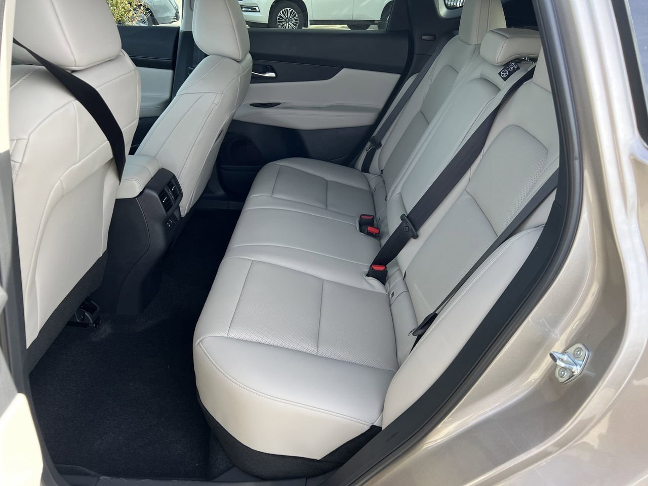 New 2026 Nissan Murano SL image 16