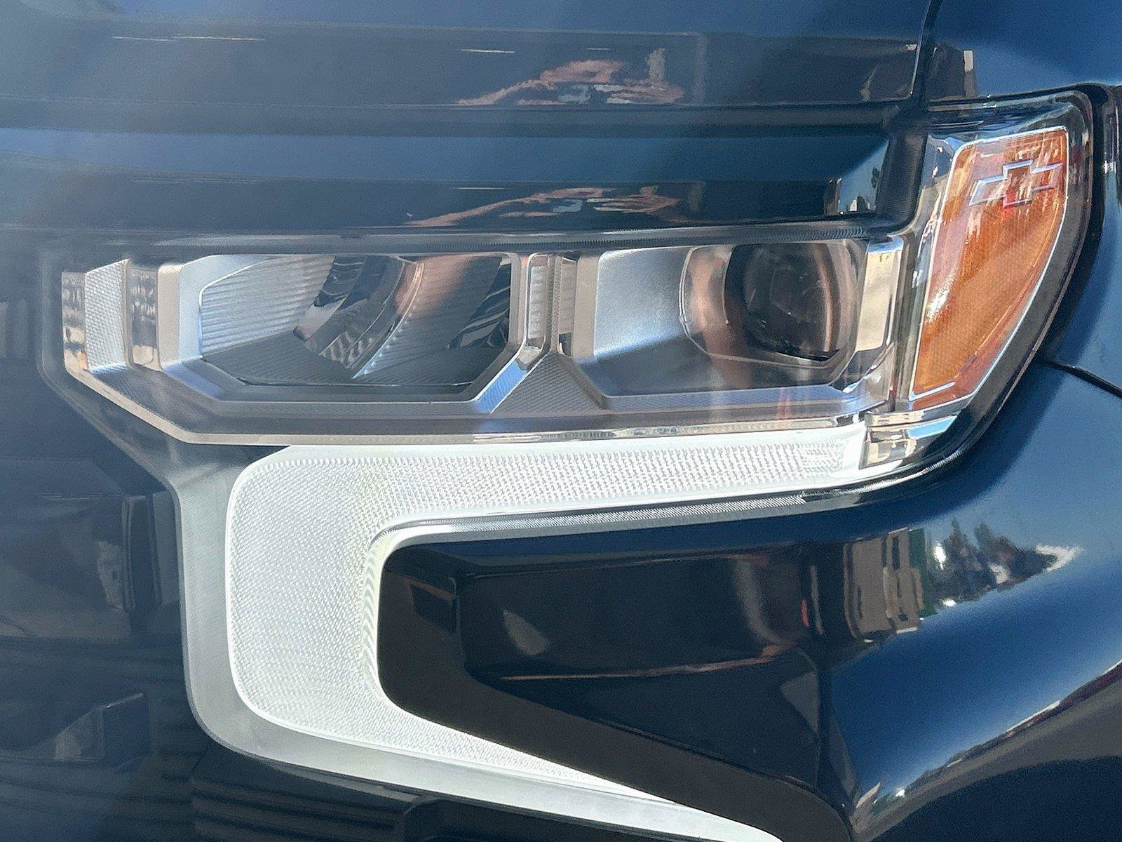 Used 2022 Chevrolet Silverado 1500 LT Trail Boss w/ LT Trail Boss Premium Package AWD/4WD image 11