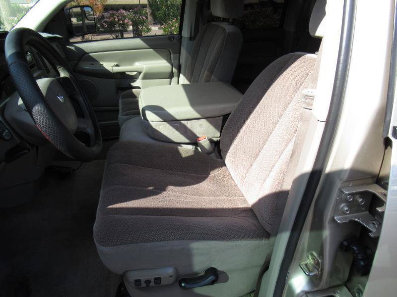 Used 2004 Dodge Ram 3500 Truck SLT w/ Trailer Tow Group RWD image 15