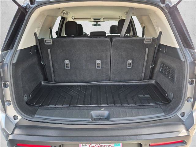 Used 2023 Nissan Pathfinder SV FWD image 6