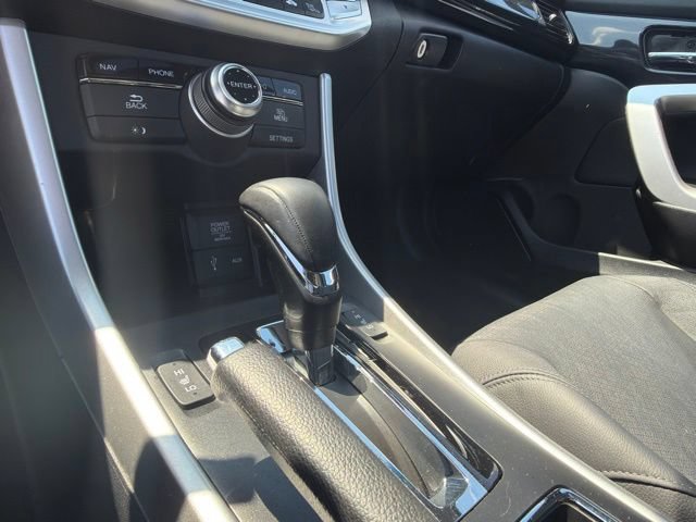 Used 2013 Honda Accord EX-L image 17