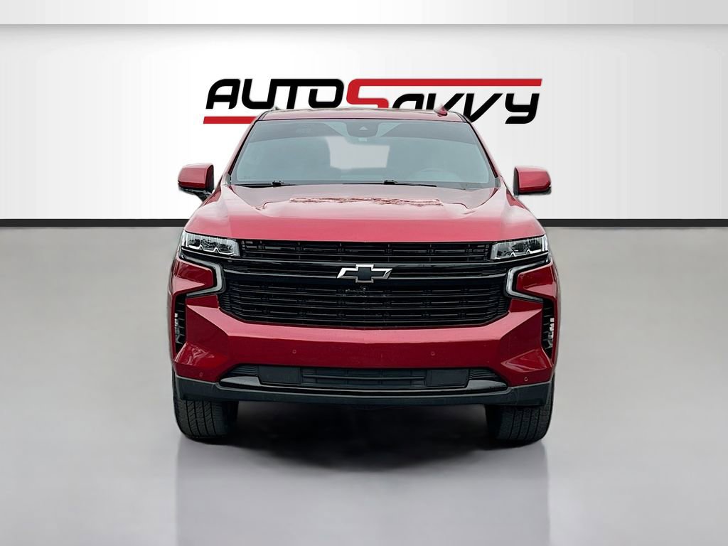 Used 2023 Chevrolet Suburban RST w/ Sport Performance Package AWD/4WD image 2